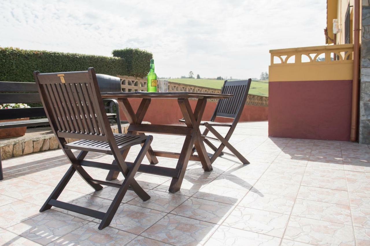 Maria La Carbayeda Guest House Luanco Exterior photo